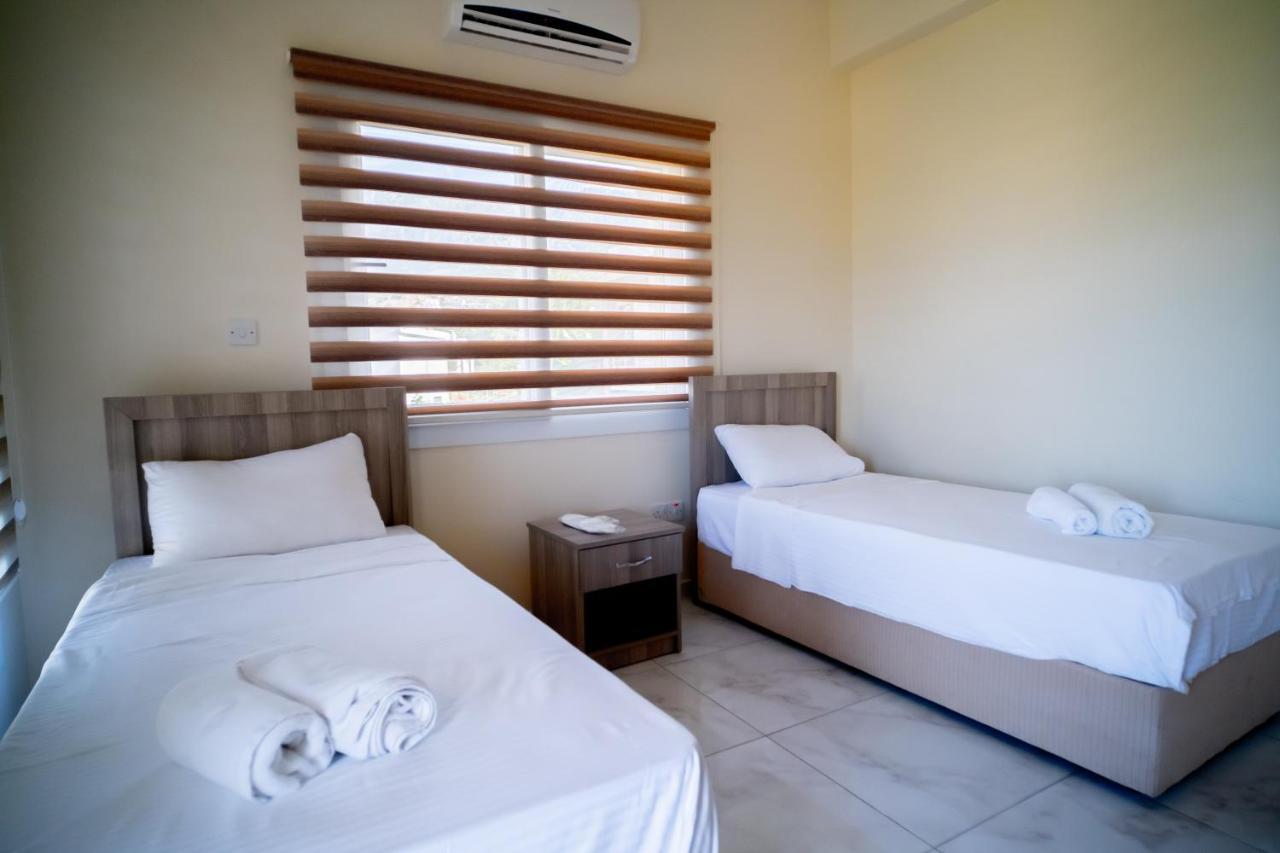Spacious Two-Bedroom Apartment In Amazing Residence Escape Homes Kyrenia  Exterior foto