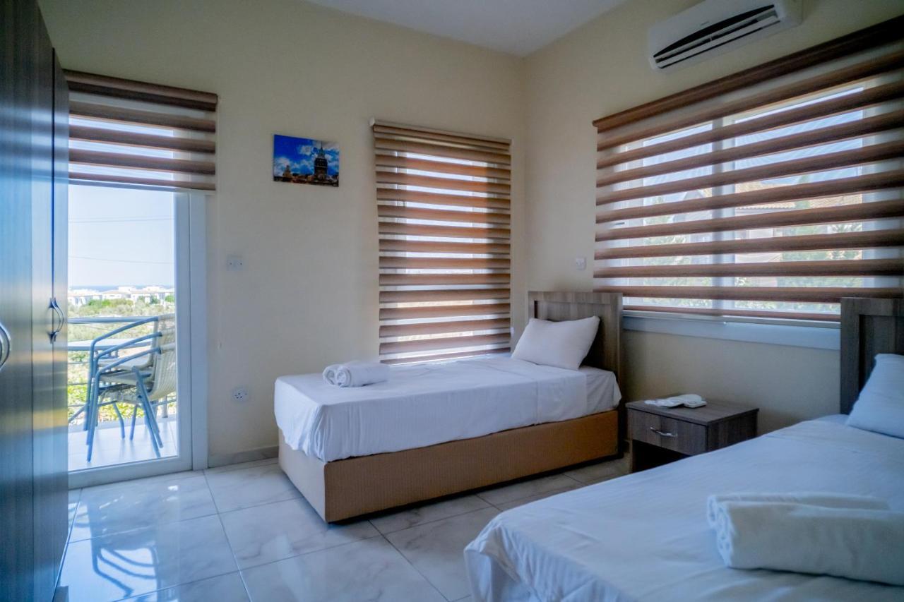 Spacious Two-Bedroom Apartment In Amazing Residence Escape Homes Kyrenia  Exterior foto