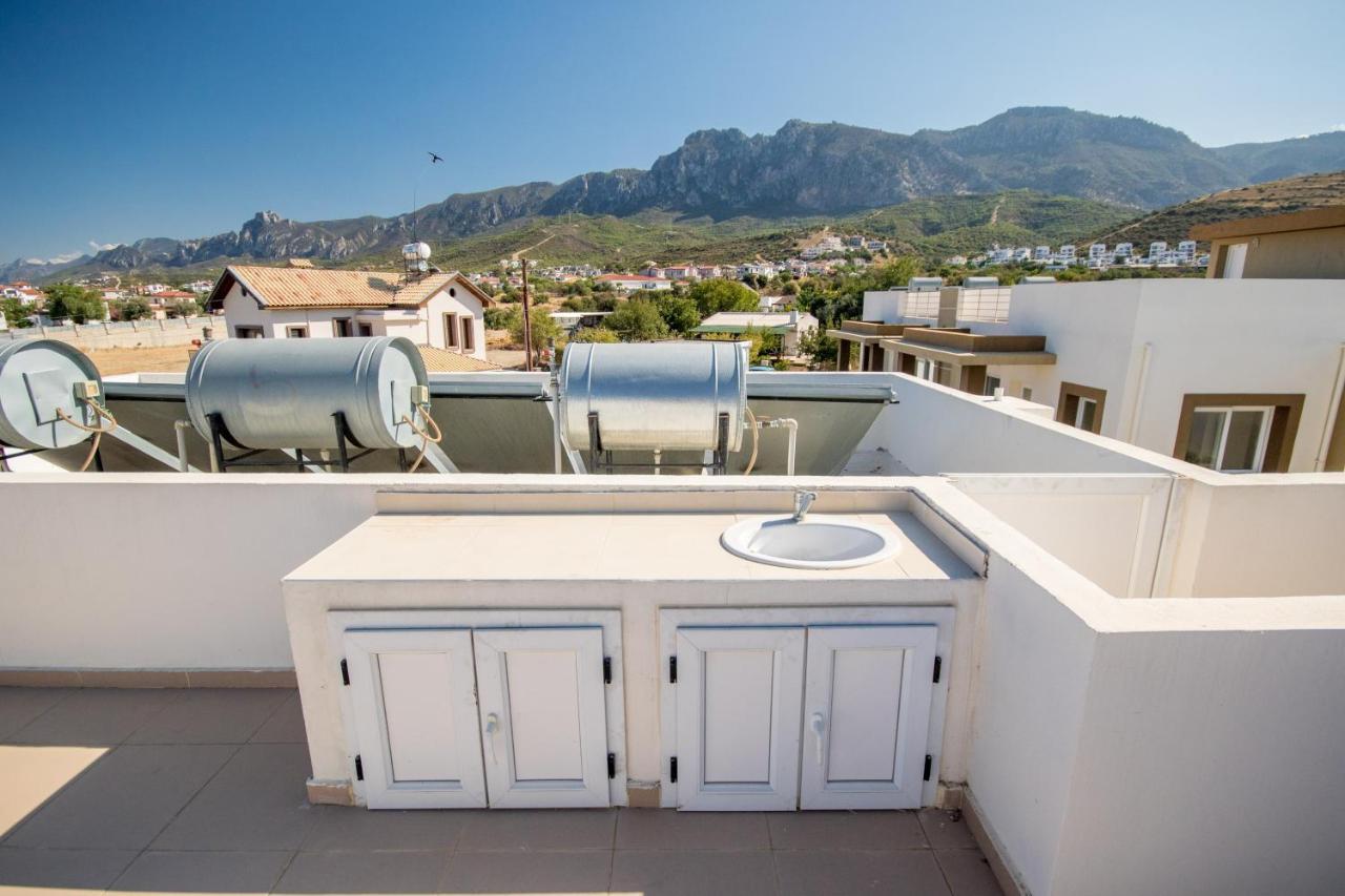 Spacious Two-Bedroom Apartment In Amazing Residence Escape Homes Kyrenia  Exterior foto