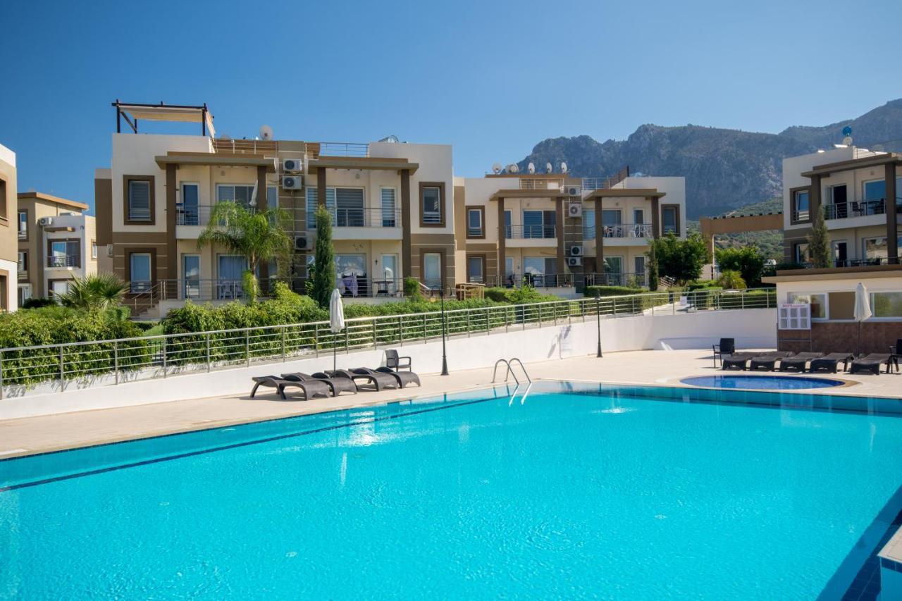 Spacious Two-Bedroom Apartment In Amazing Residence Escape Homes Kyrenia  Exterior foto