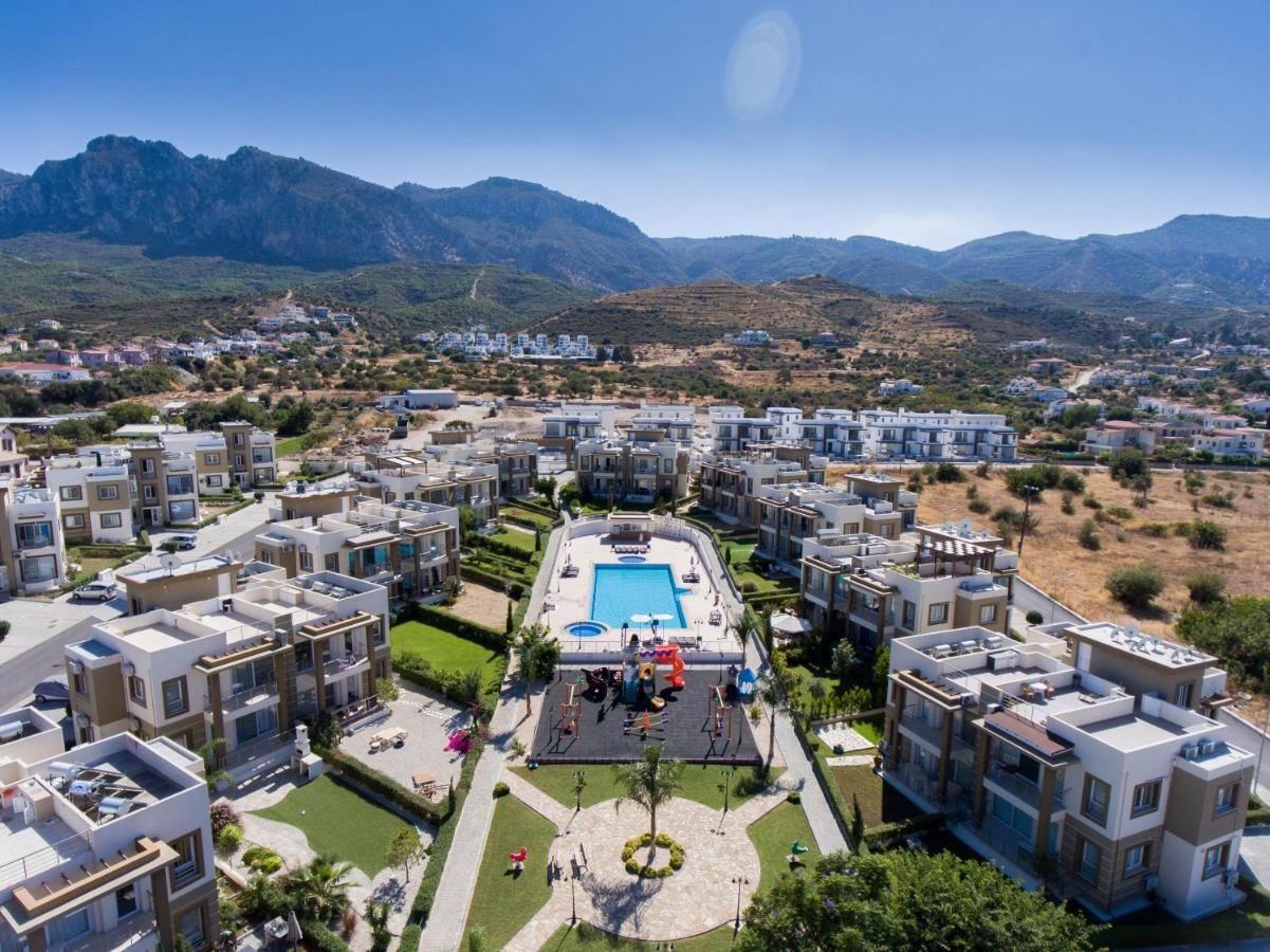 Spacious Two-Bedroom Apartment In Amazing Residence Escape Homes Kyrenia  Exterior foto