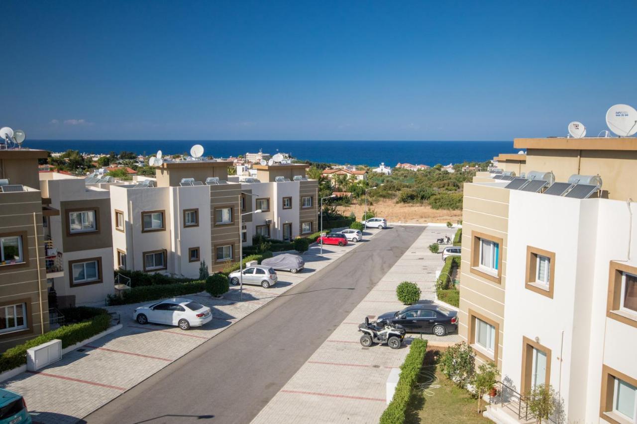 Spacious Two-Bedroom Apartment In Amazing Residence Escape Homes Kyrenia  Exterior foto